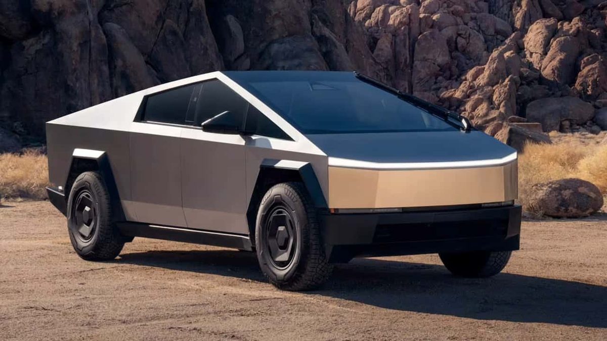 Tesla сделала Cybertruck значительно привлекательнее: новые цены и комплектации